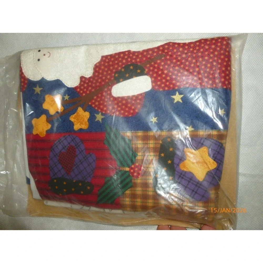 Mary Maxim Folk Art Vest Kit 7321-03 Christmas Santa Holiday DIY Craft S-M-L NEW